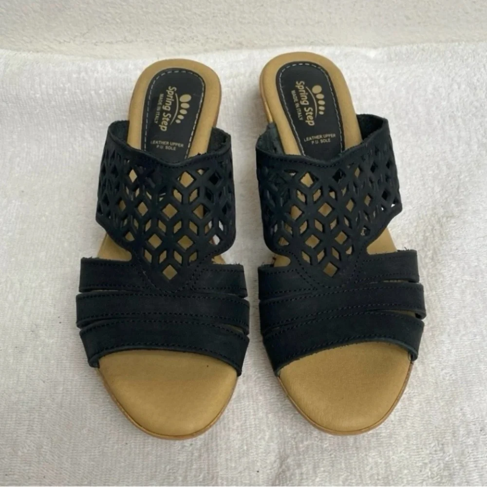 Spring Step Women Black Leather Perforate Faux Cork Wedge Platform Sandal Sz 7.5